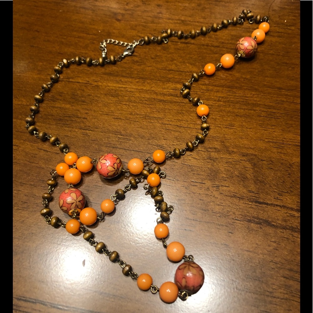 Orange pearl necklace